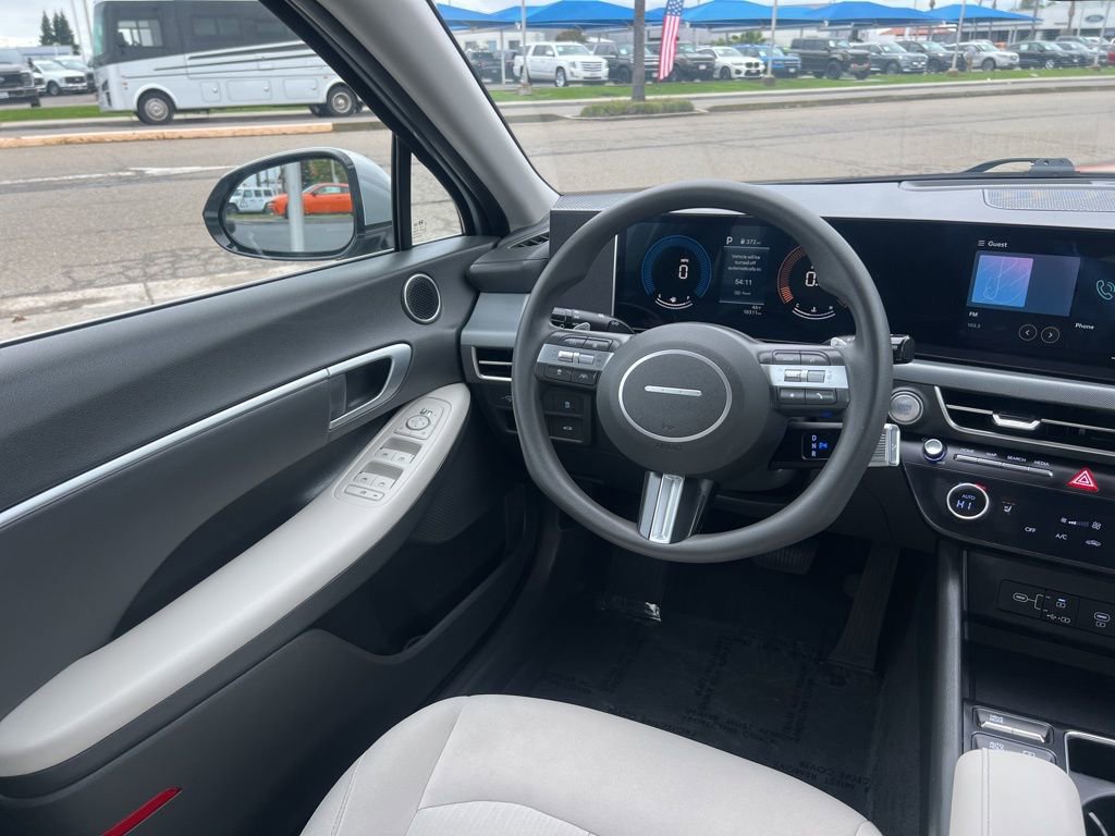 Used 2025 Hyundai Sonata SEL image 45