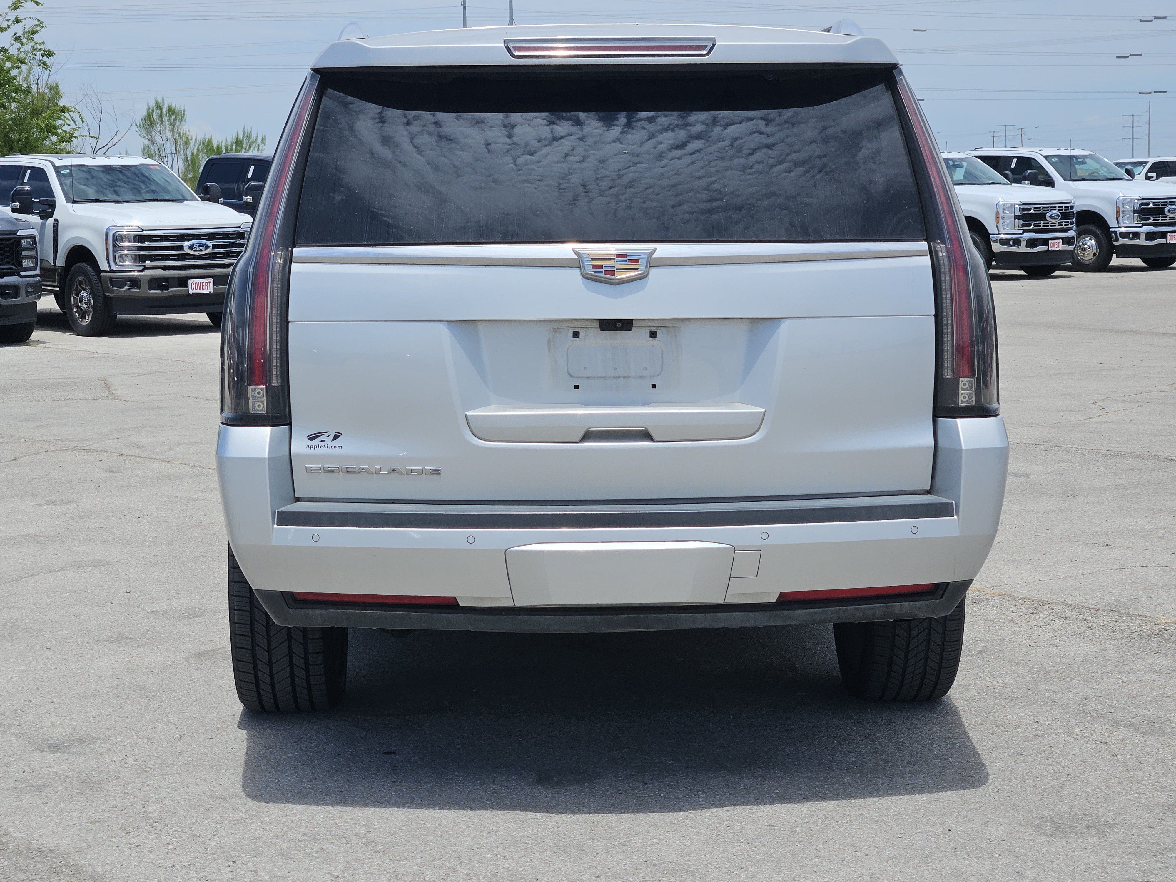 Used 2020 Cadillac Escalade ESV Luxury RWD image 6