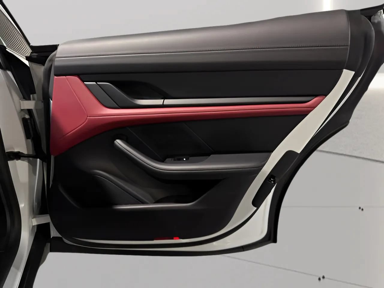 Used 2022 Porsche Taycan RWD image 19