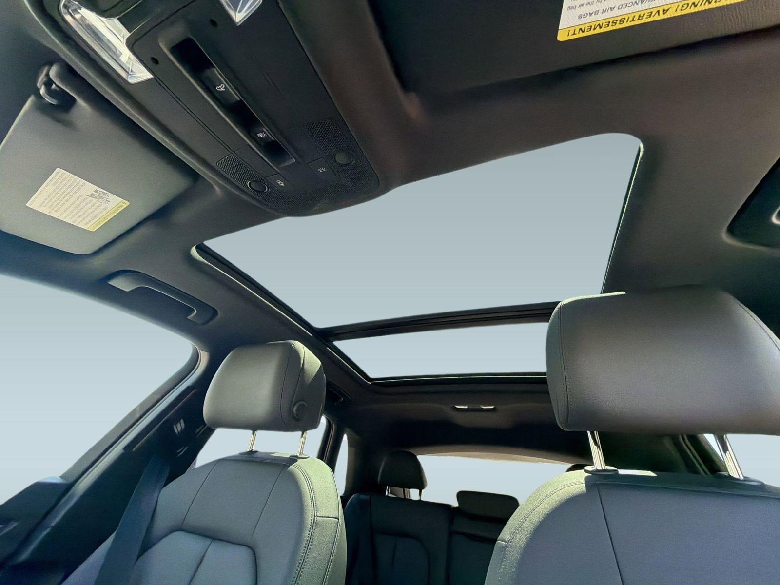 Used 2021 Audi Q3 2.0T Premium Plus AWD/4WD image 15