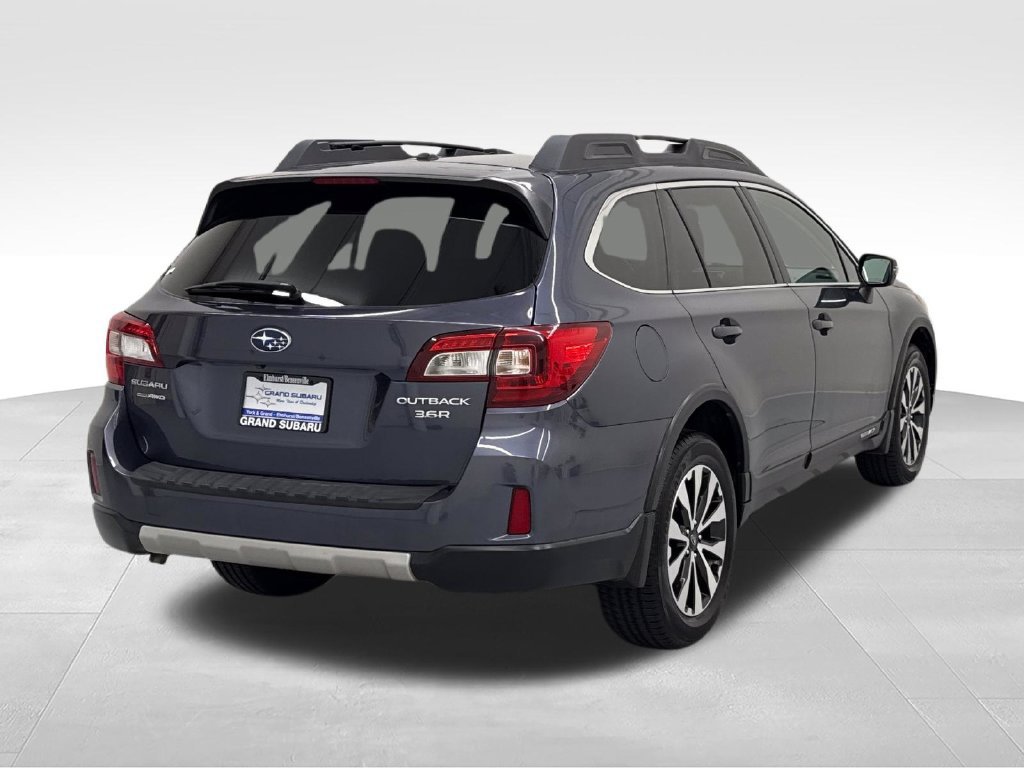 Used 2015 Subaru Outback 3.6R Limited AWD/4WD image 8