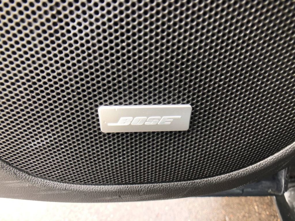 Used 2019 GMC Acadia SLE image 19