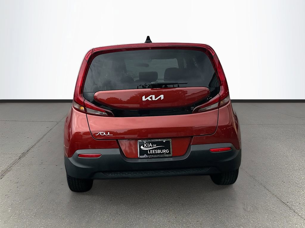 Certified 2022 Kia Soul LX image 6