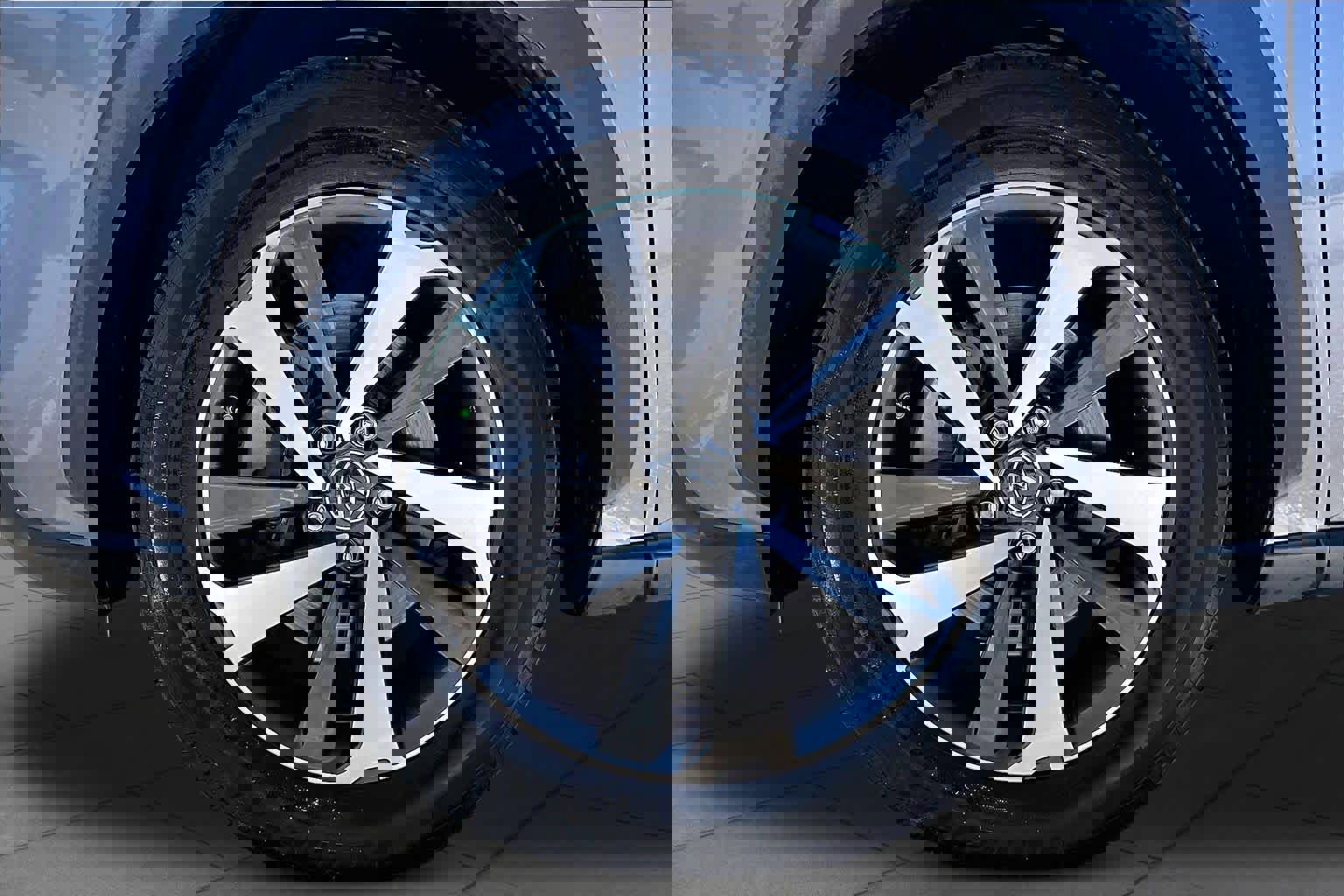 Used 2019 Lexus NX 300h AWD w/ Premium Package image 11