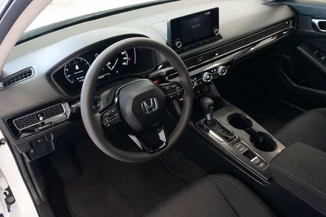 Used 2025 Honda Civic LX image 3
