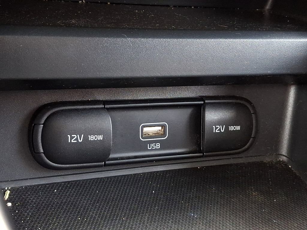 Used 2022 Kia Soul LX w/ Technology Package image 29