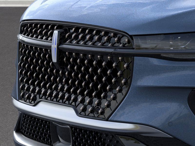 New 2026 Lincoln Nautilus Black Label image 17