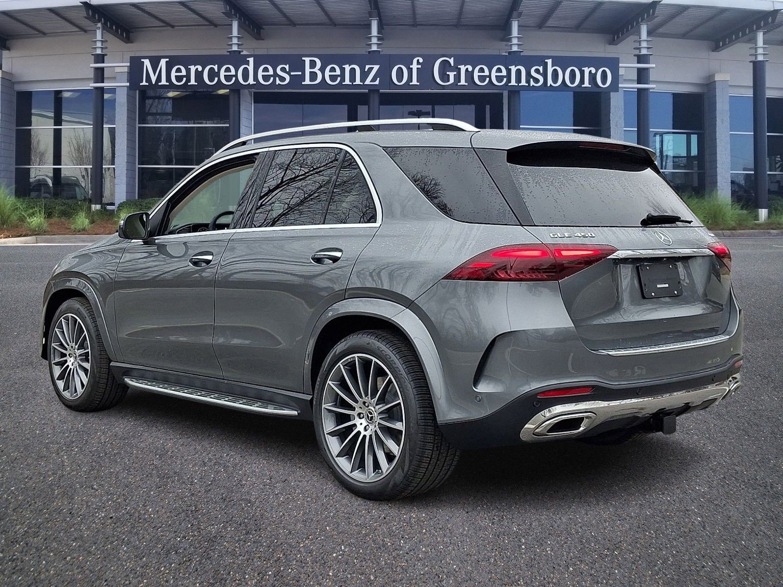 New 2026 Mercedes-Benz GLE 450 4MATIC image 4