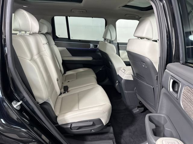 Used 2024 Hyundai Santa Fe Limited image 27