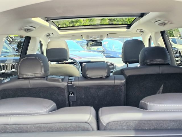 New 2026 Mercedes-Benz GLS 450 4MATIC image 10