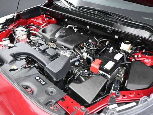 Used 2025 Toyota RAV4 XLE image 12