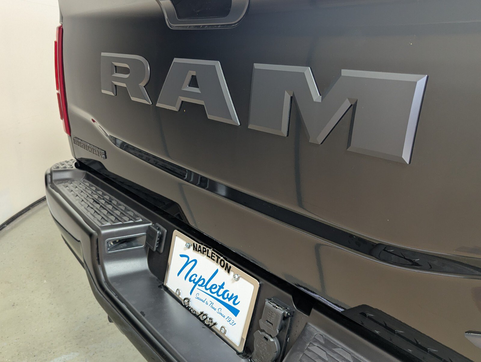 New 2026 RAM 2500 Big Horn AWD/4WD image 8