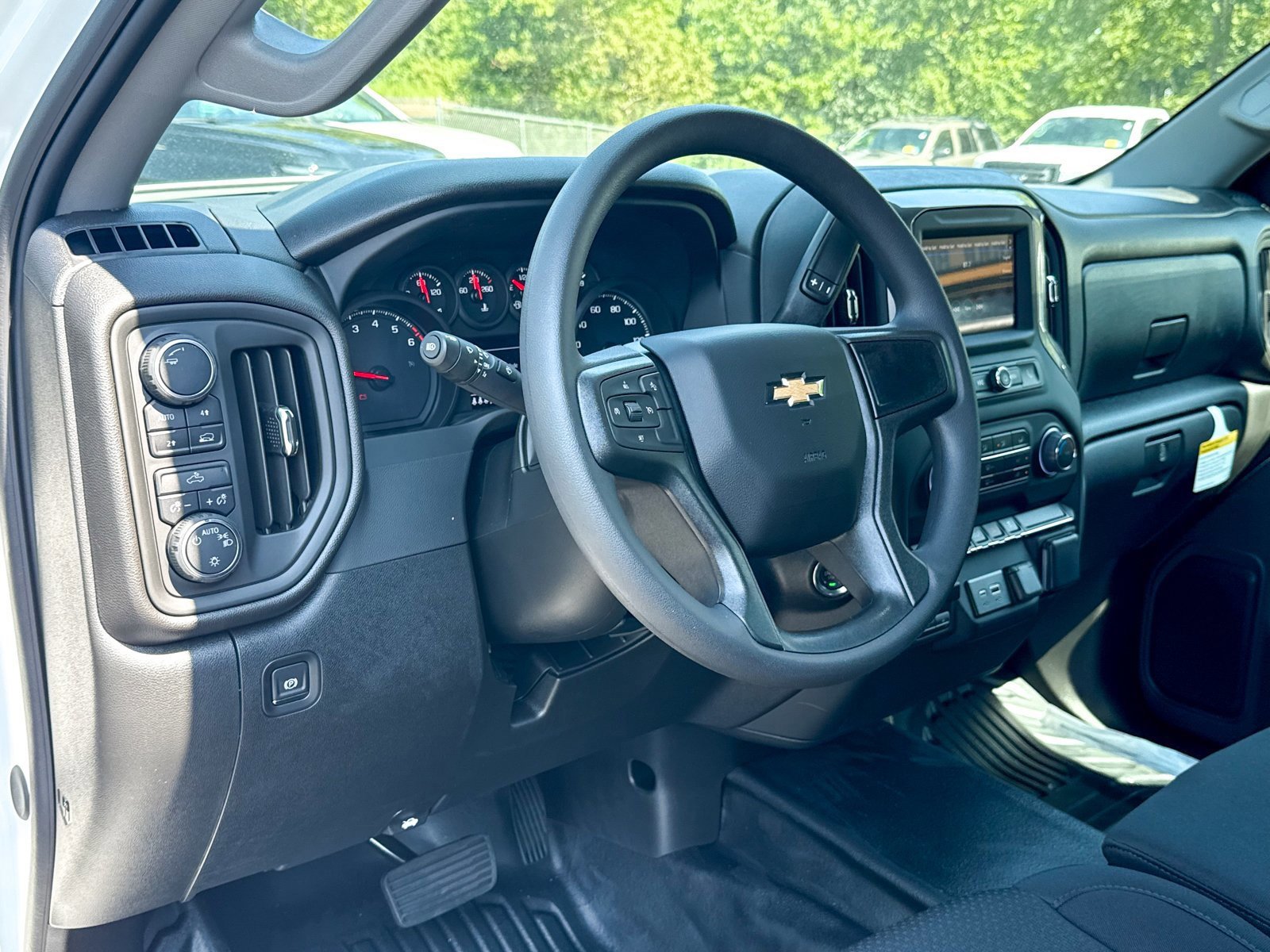 New 2026 Chevrolet Silverado 1500 W/T w/ WT Value Package image 3