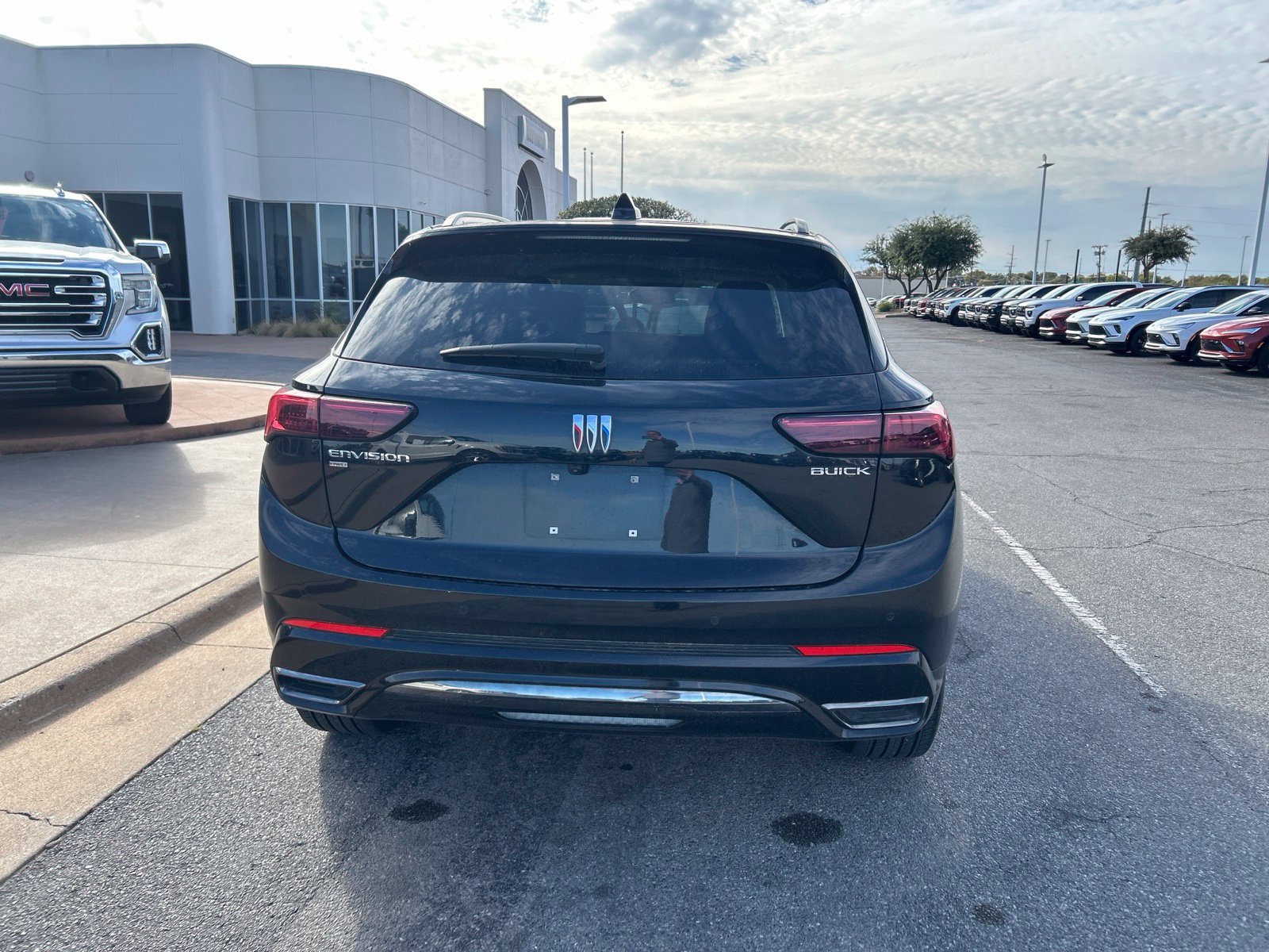 Certified 2024 Buick Envision Sport Touring AWD/4WD image 6