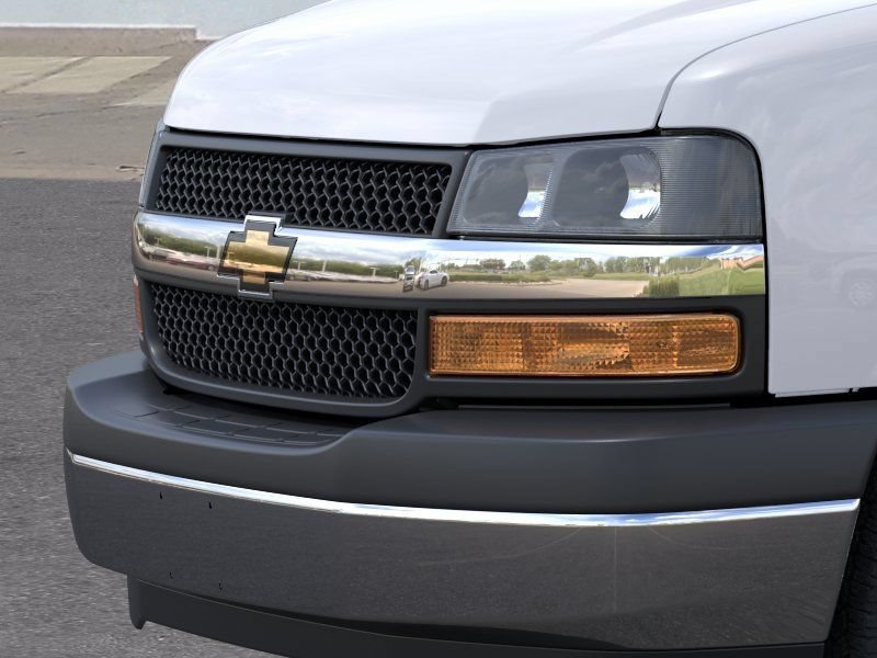 New 2026 Chevrolet Express 2500 w/ Driver Convenience Package RWD image 13