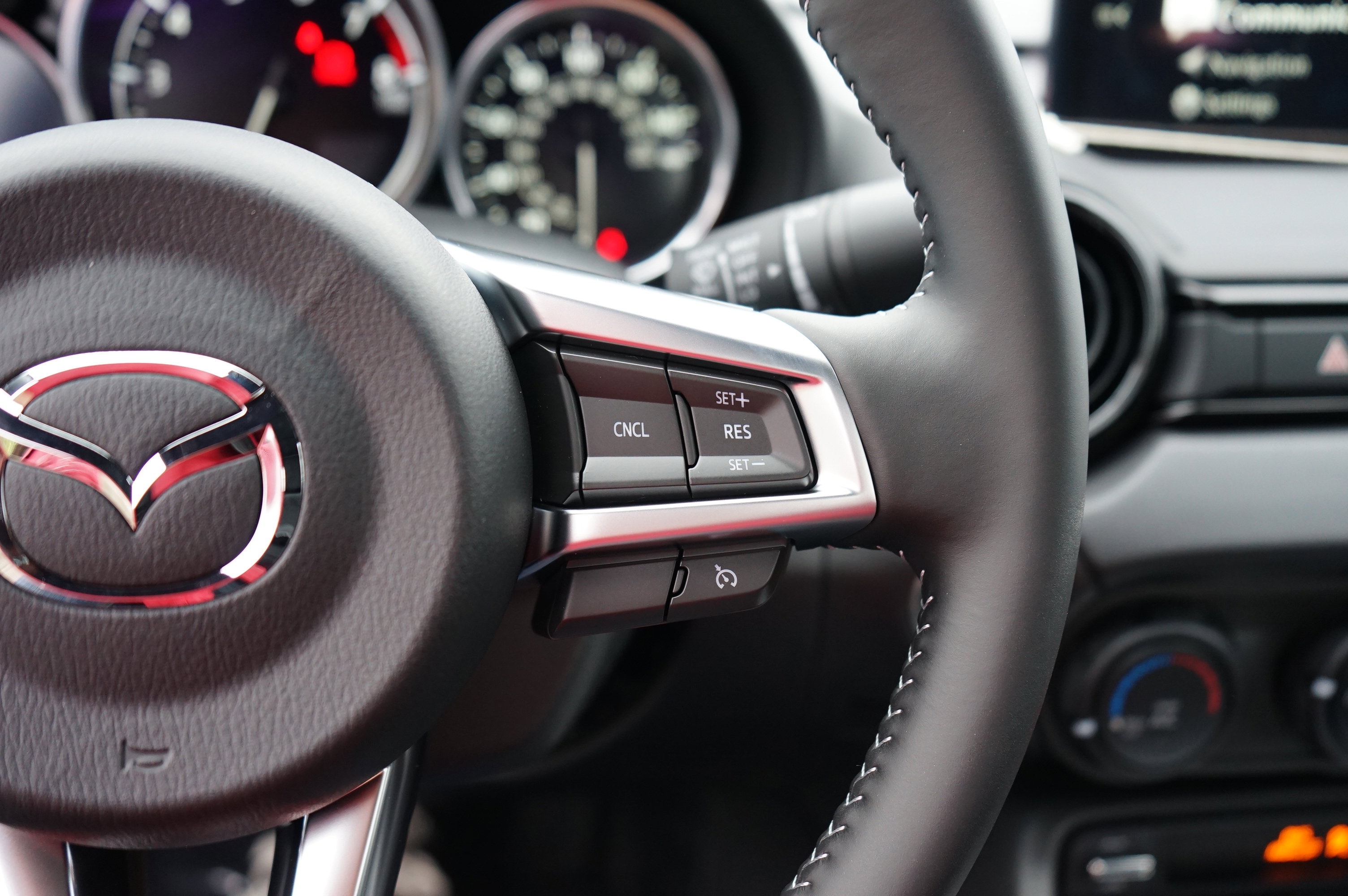 New 2025 MAZDA MX-5 Miata RF Club image 24