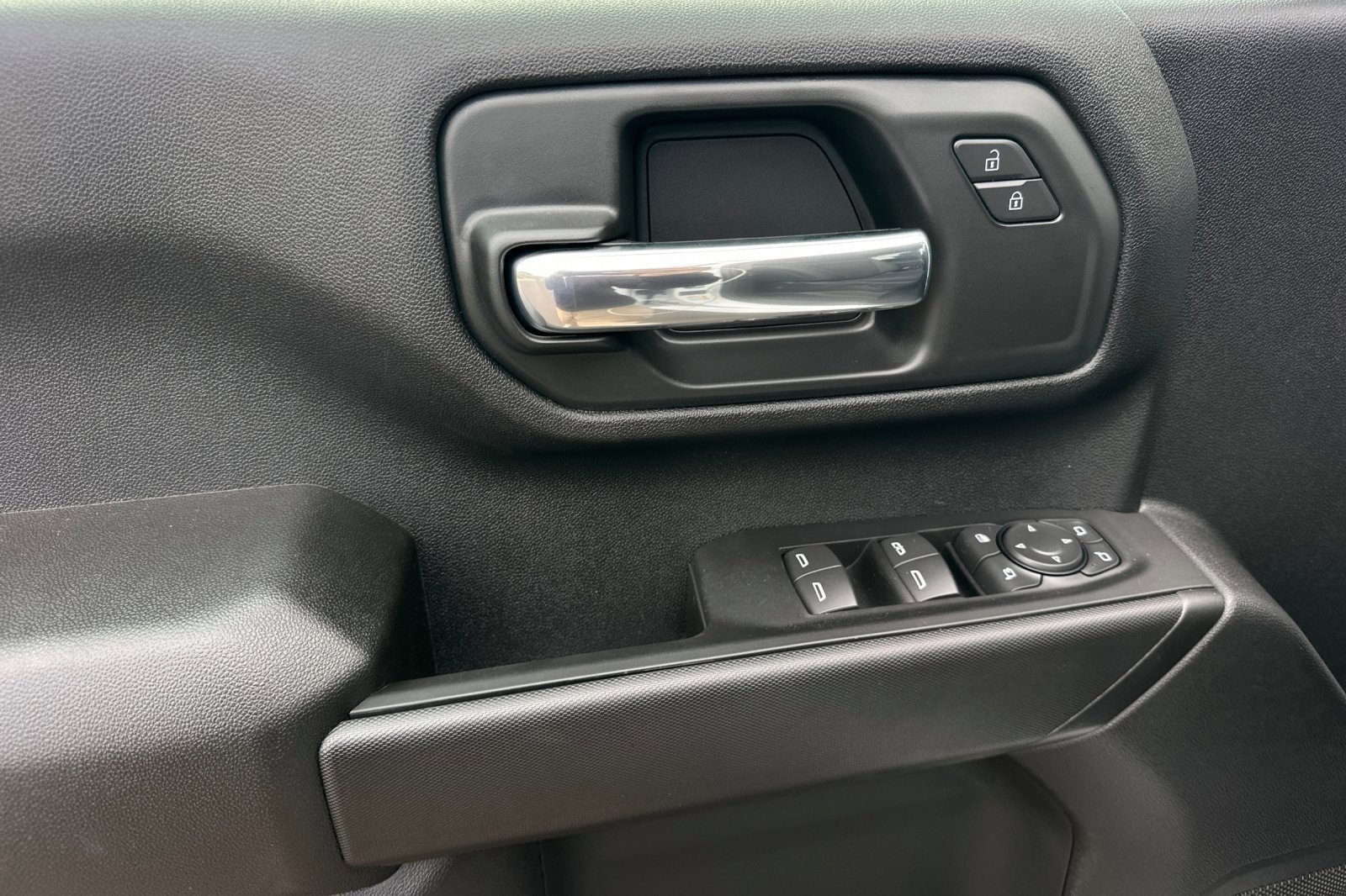 New 2026 Chevrolet Silverado 2500 Custom w/ Custom Value Package image 11