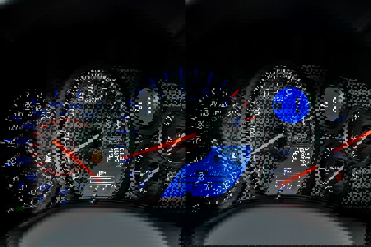 Used 2020 Nissan GT-R Premium image 29