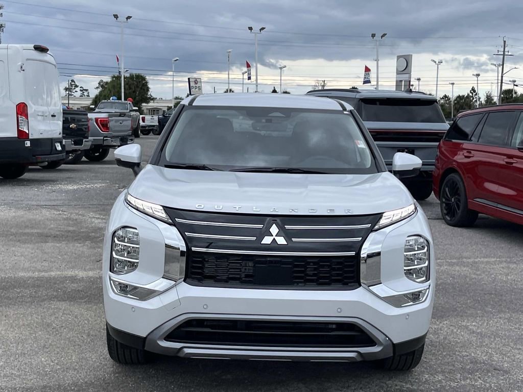 New 2026 Mitsubishi Outlander SE image 8