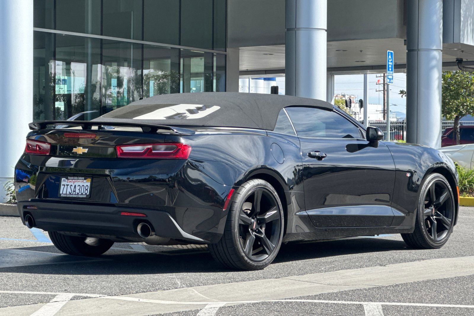 Used 2016 Chevrolet Camaro SS image 4