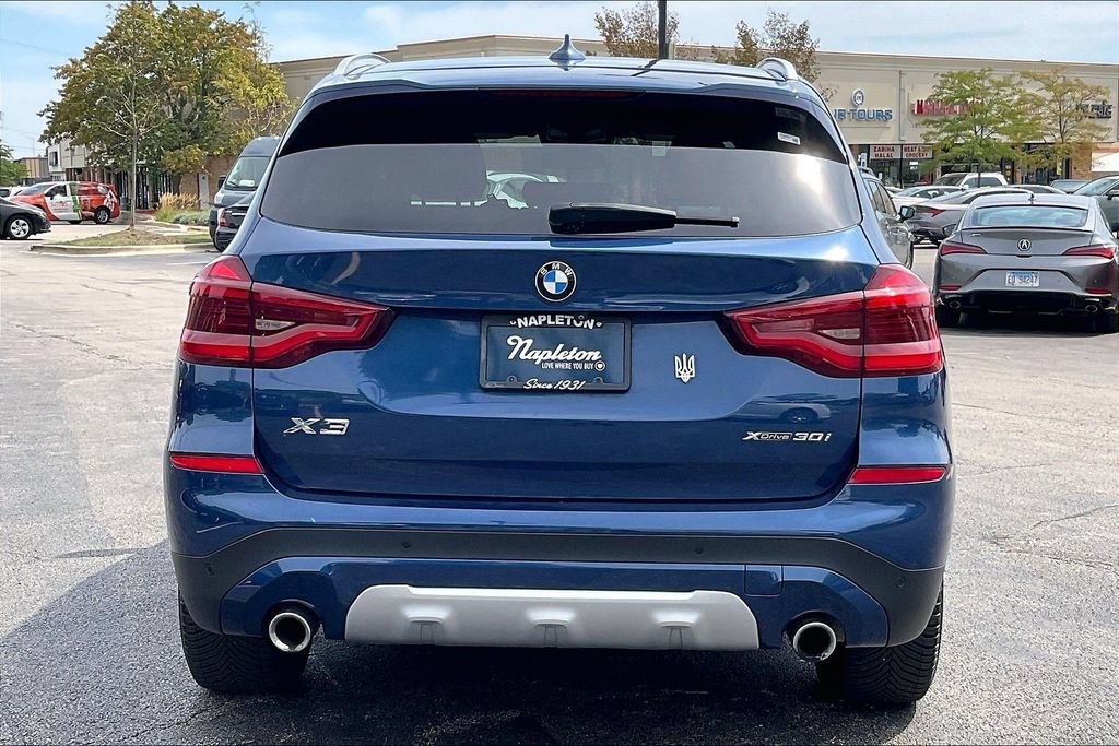 Used 2018 BMW X3 xDrive30i AWD/4WD image 3
