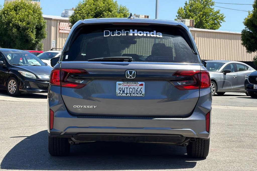 Used 2026 Honda Odyssey EX-L image 5