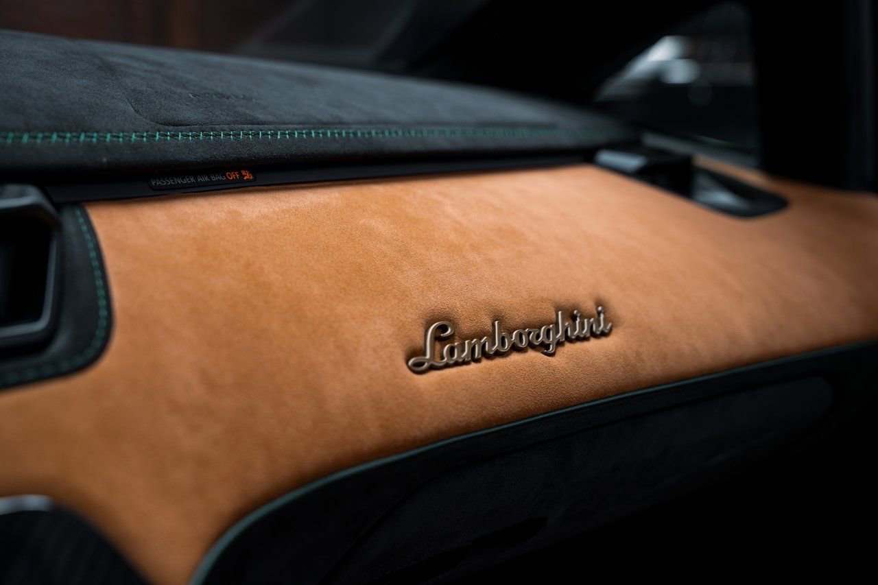 Used 2021 Lamborghini Sian Roadster AWD/4WD image 68