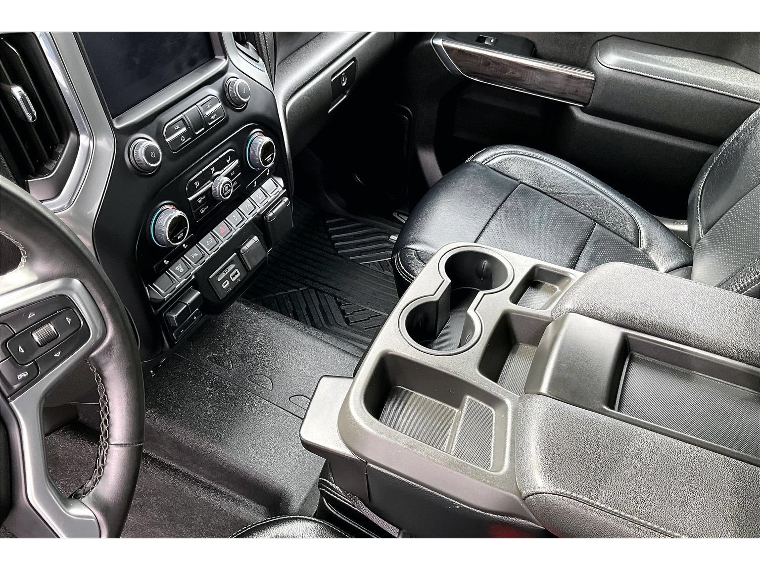 Used 2023 Chevrolet Silverado 3500 LTZ AWD/4WD image 16