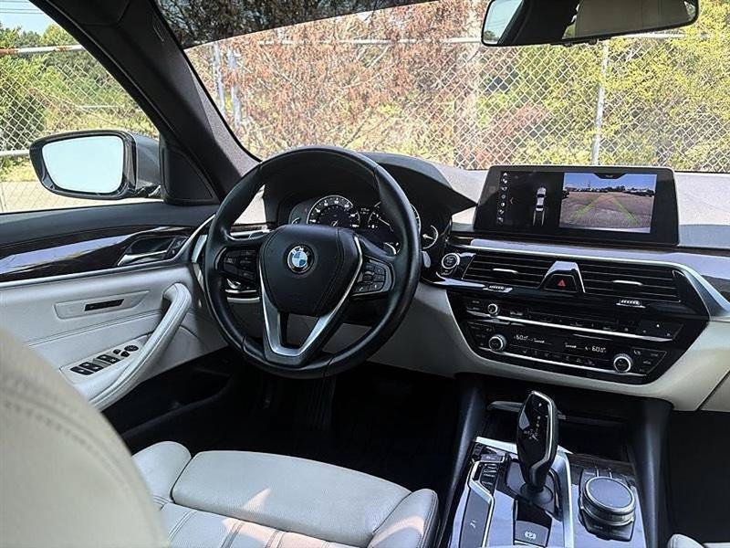 Used 2017 BMW 530i RWD image 37