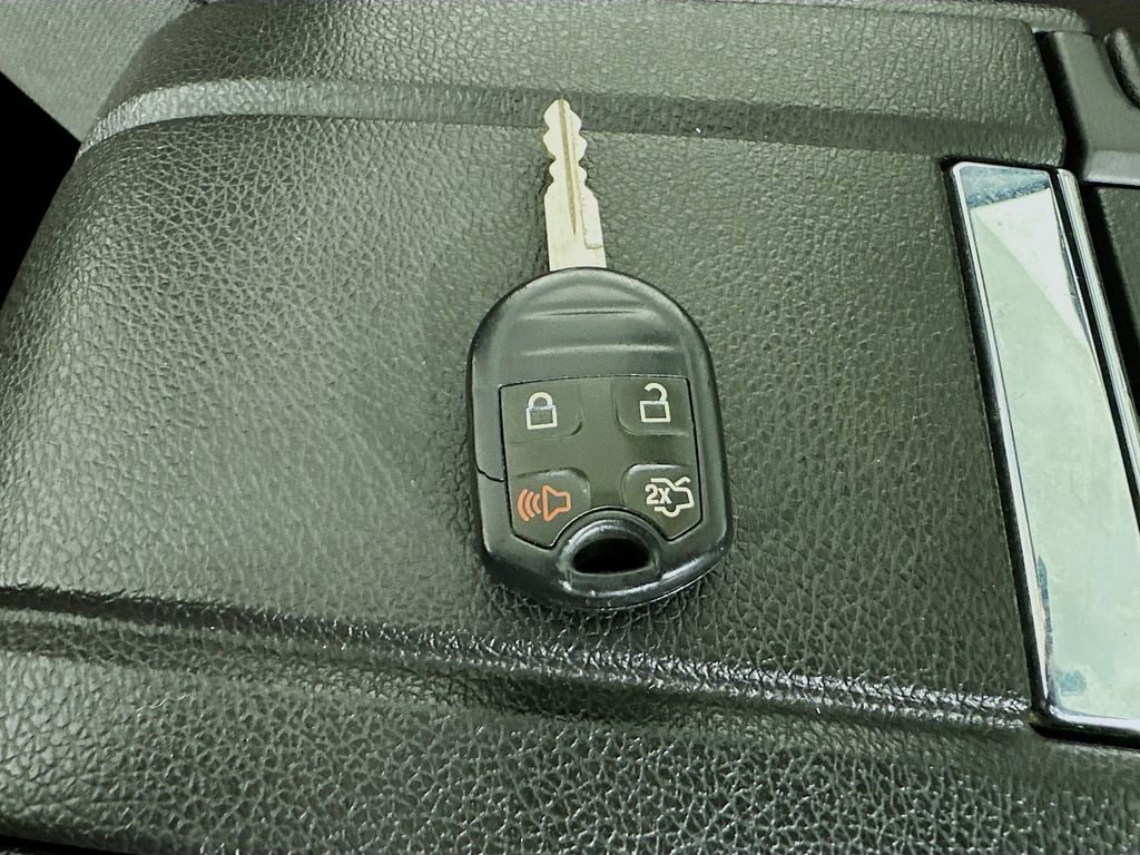 Used 2014 Ford Mustang GT RWD image 37