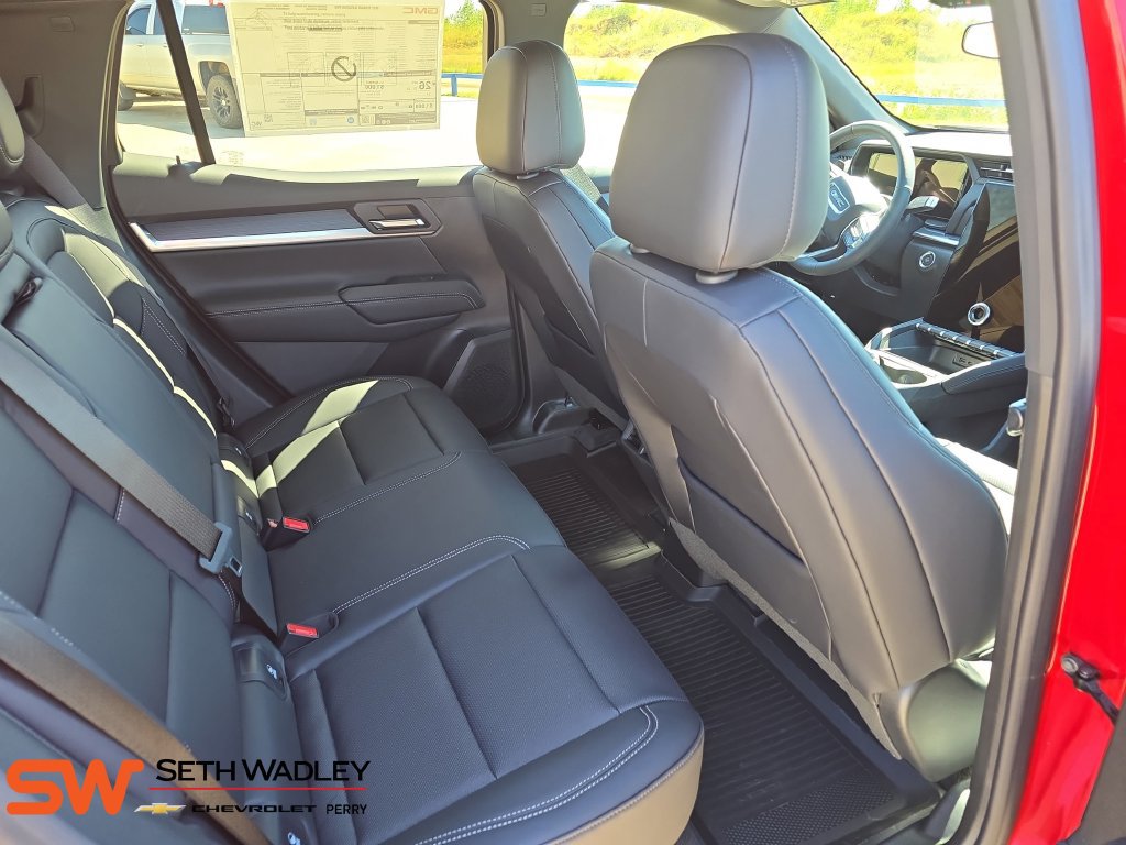 New 2027 GMC Terrain Elevation w/ Elevation Premium Package FWD image 11