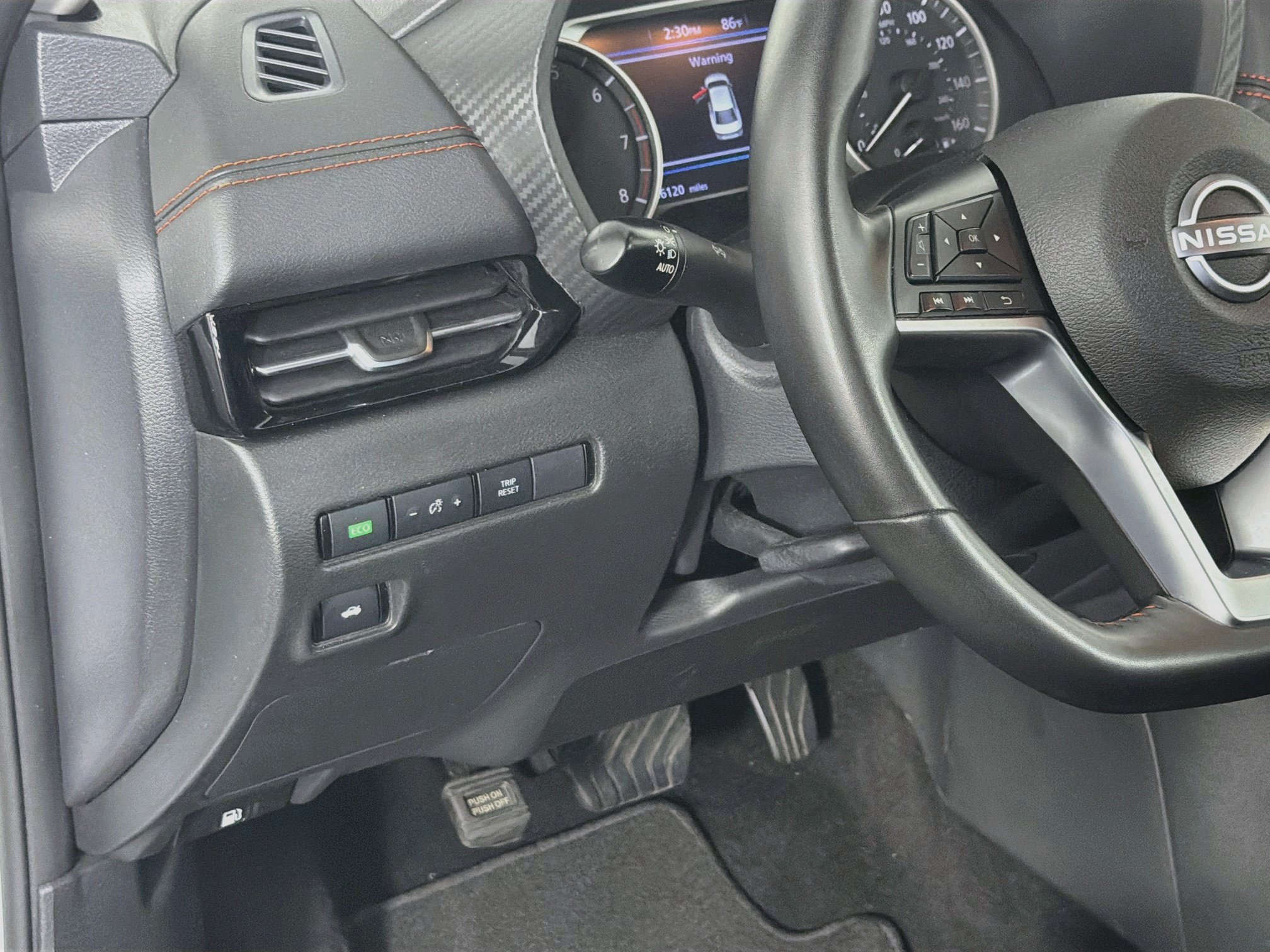 Used 2025 Nissan Sentra SR FWD image 16