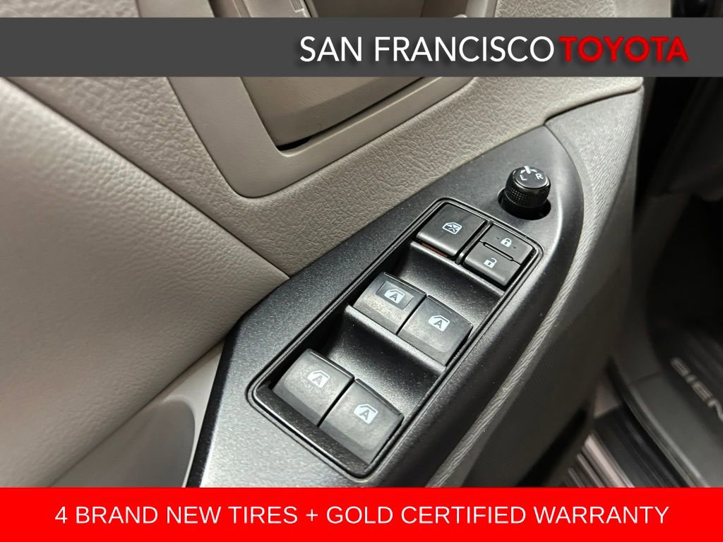 Certified 2020 Toyota Sienna L image 33