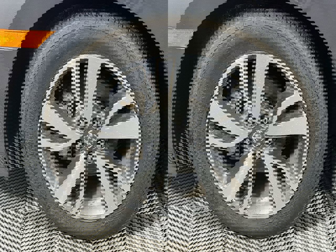 Used 2023 Honda Odyssey Touring image 11