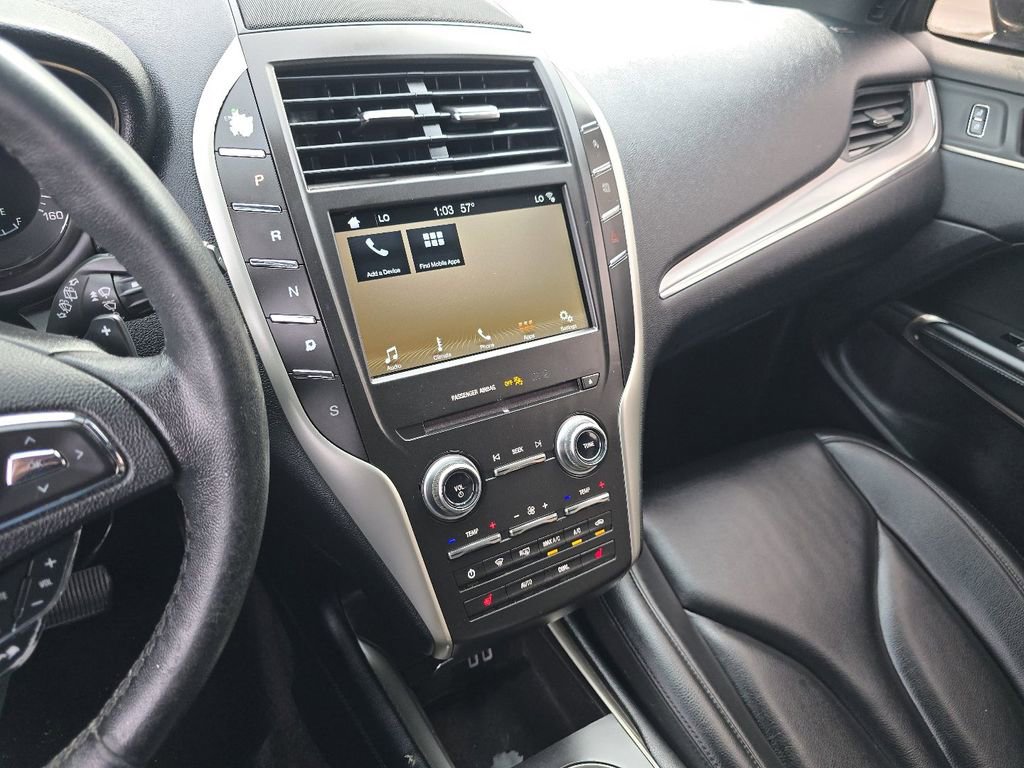 Used 2018 Lincoln MKC Premiere image 28
