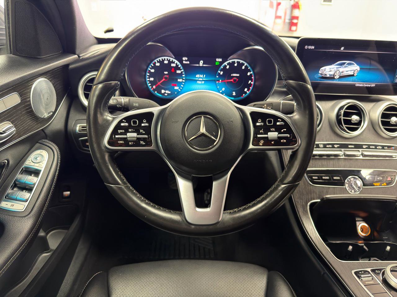 Used 2021 Mercedes-Benz C 300 4MATIC Sedan image 28