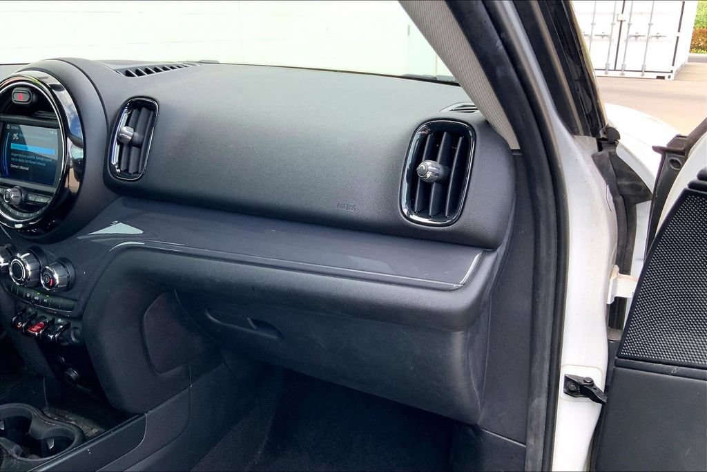 Used 2019 MINI Cooper Countryman w/ Storage Package FWD image 15