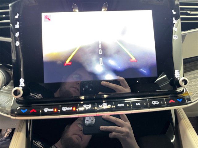 Used 2022 Jeep Wagoneer Series III image 17