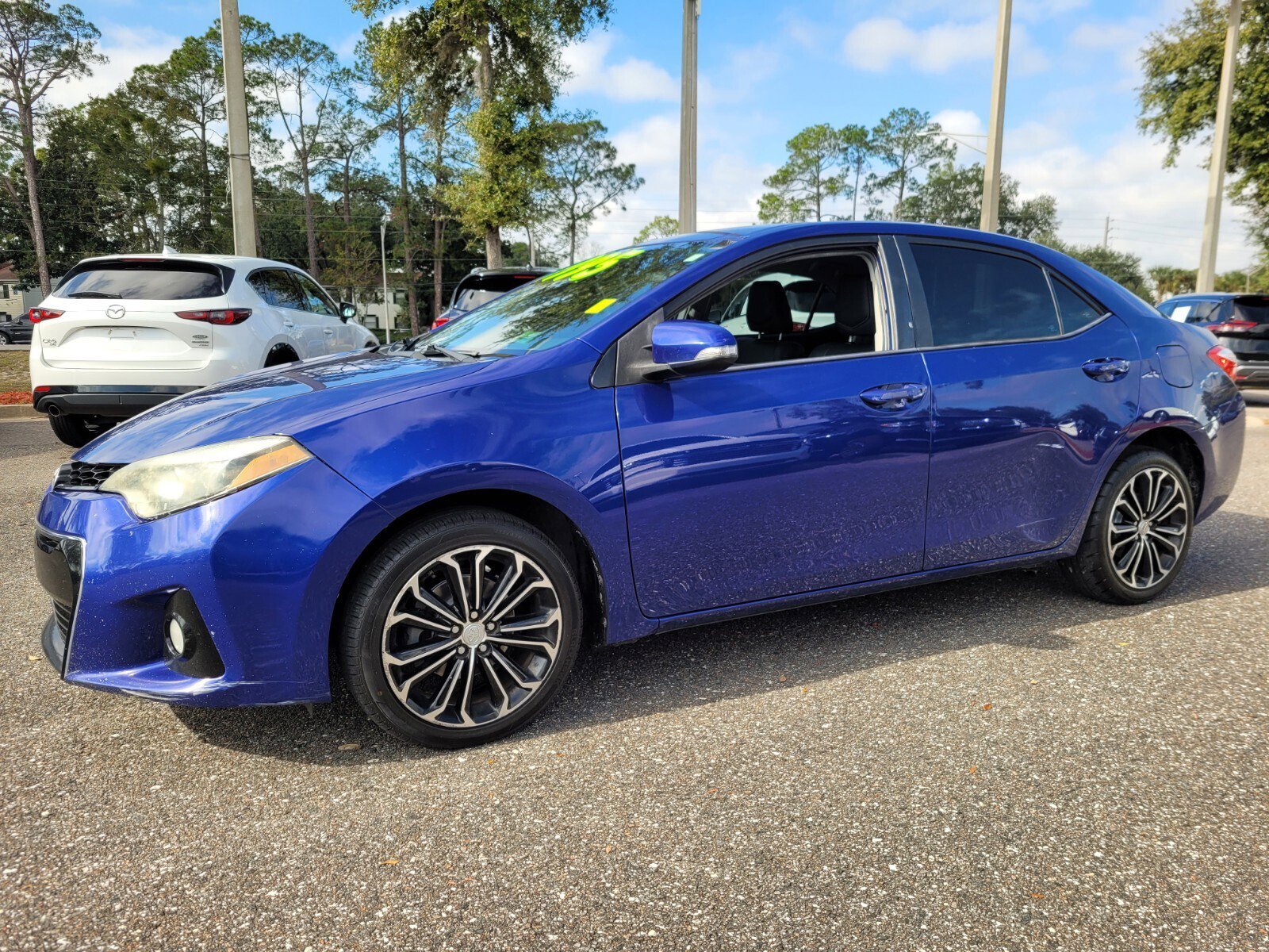 Used 2015 Toyota Corolla S image 2