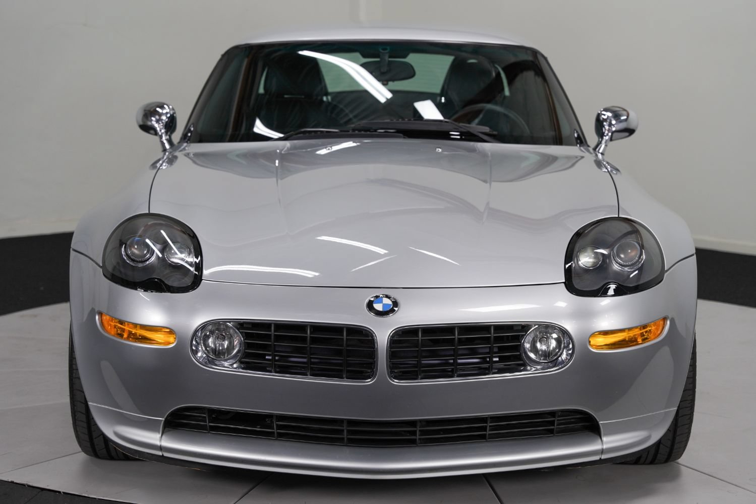 Used 2001 BMW Z8 RWD image 13
