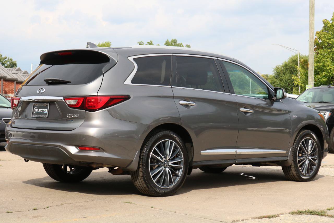 Used 2016 INFINITI QX60 Luxe w/ Premium Plus Package AWD/4WD image 9