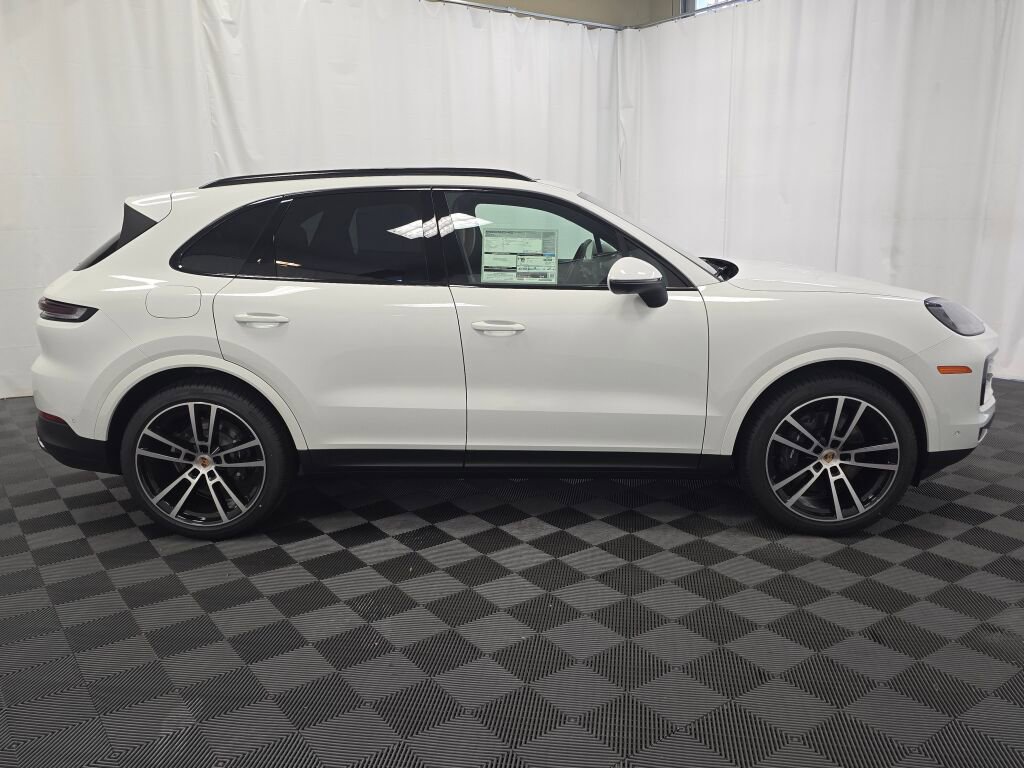 New 2026 Porsche Cayenne image 8