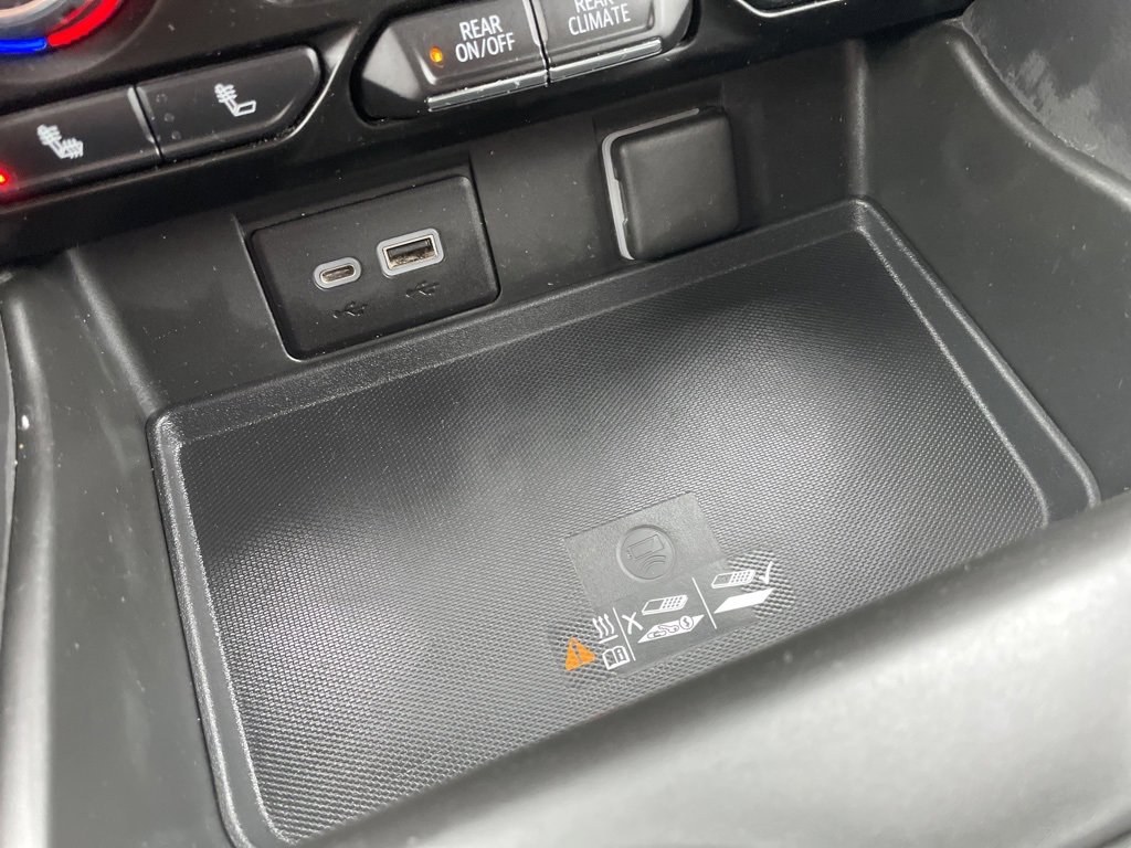 Used 2021 Chevrolet Tahoe RST w/ Luxury Package image 12