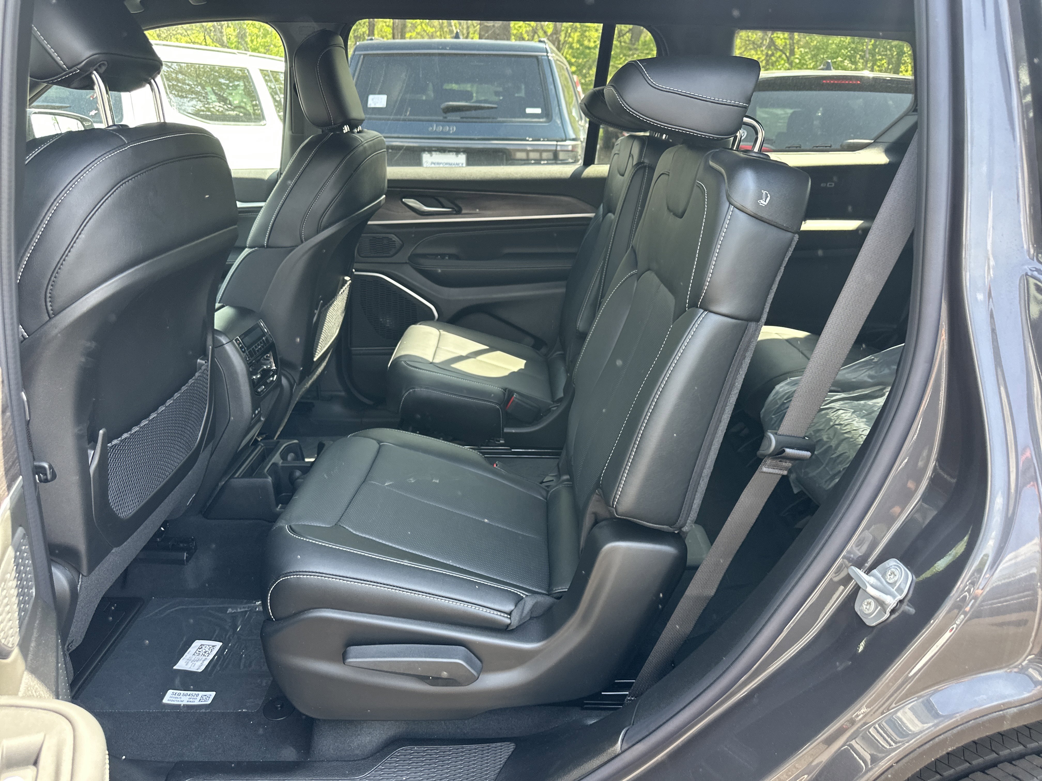 New 2026 Jeep Grand Cherokee L Limited AWD/4WD image 28