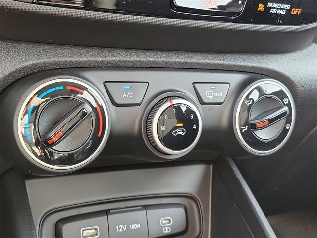 New 2026 Hyundai Venue SE image 10