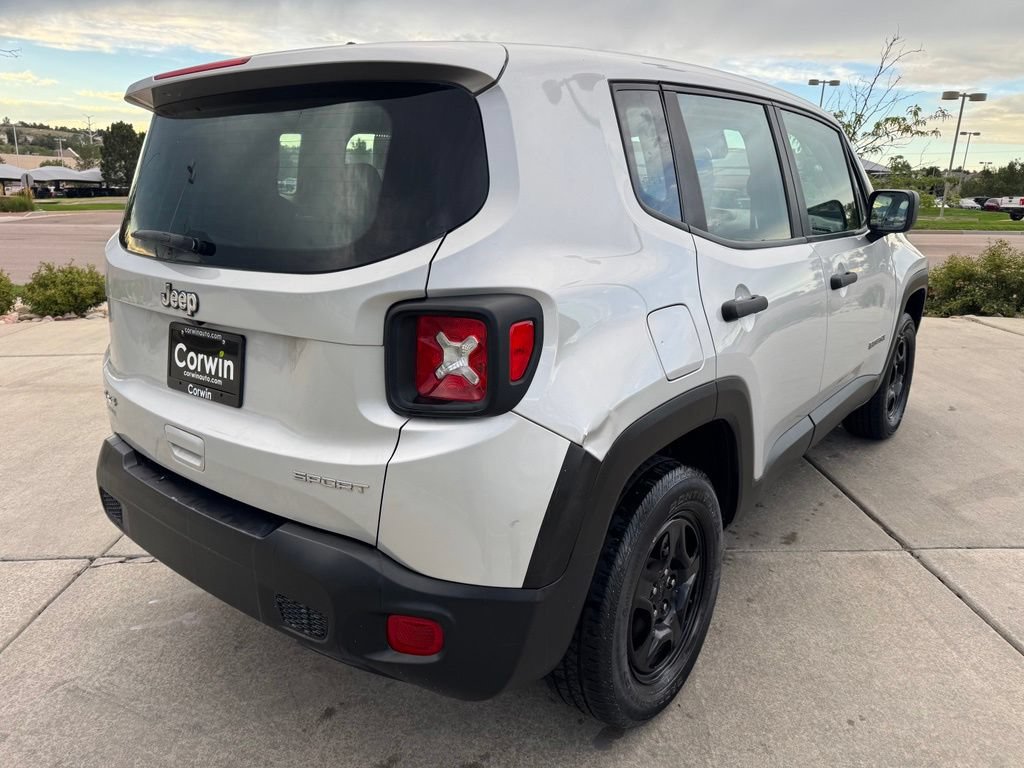 Used 2021 Jeep Renegade Sport AWD/4WD image 7