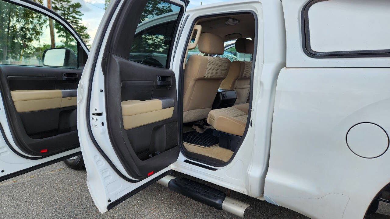 Used 2011 Toyota Tundra 4x4 Double Cab image 26