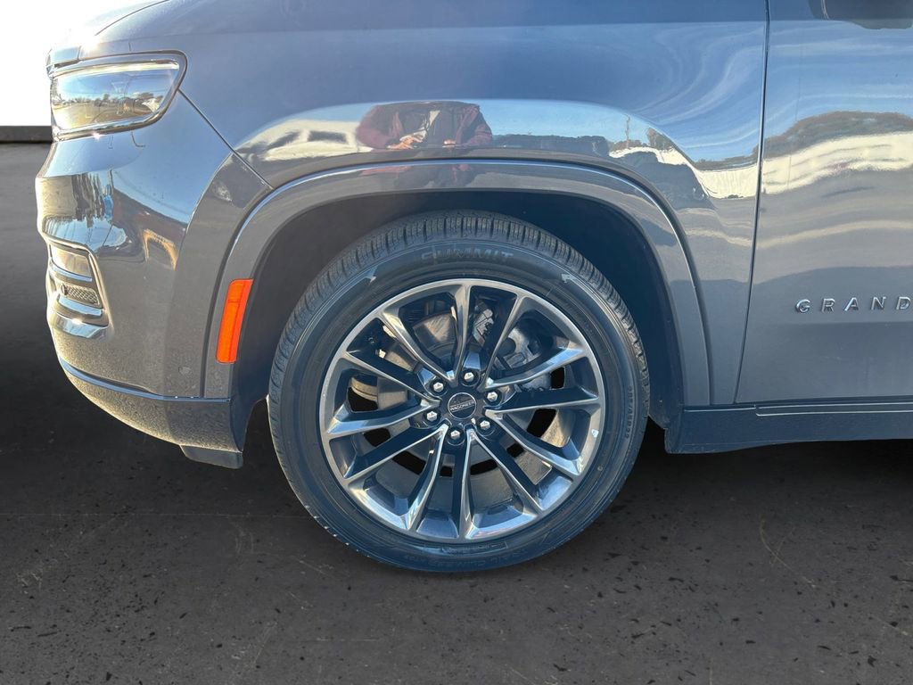 Used 2024 Jeep Grand Wagoneer L Series II w/ Quick Order Packagew 28T image 13