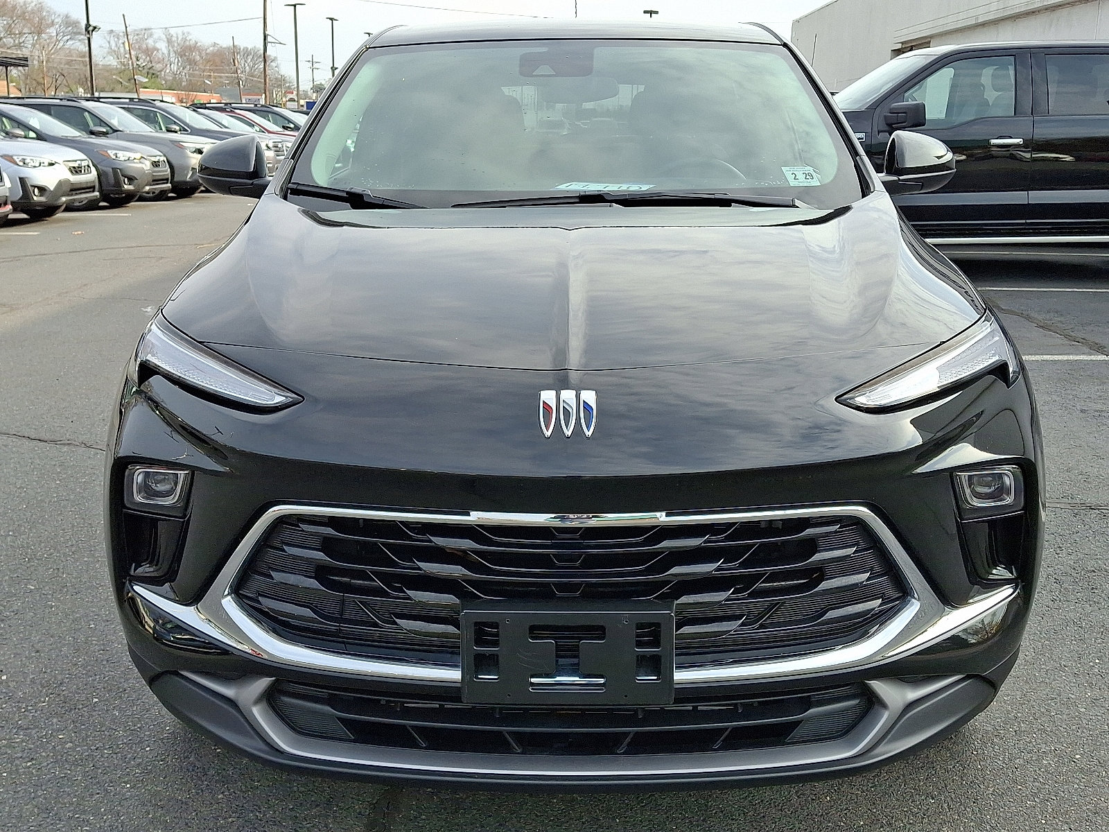 Used 2024 Buick Encore GX Preferred image 2