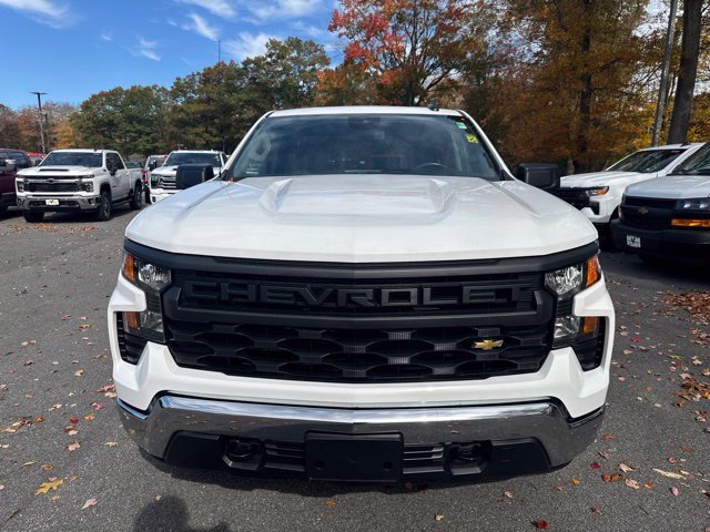 Used 2025 Chevrolet Silverado 1500 W/T RWD image 3
